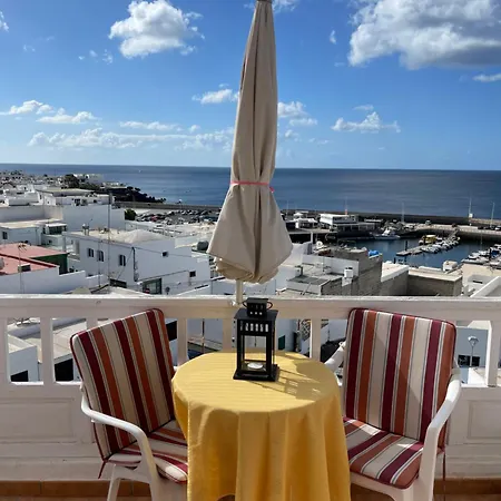 Appartement Azul 41 - Puerto Del Carmen Harbor With Oceanview, Pet Friendly, Pool Tías